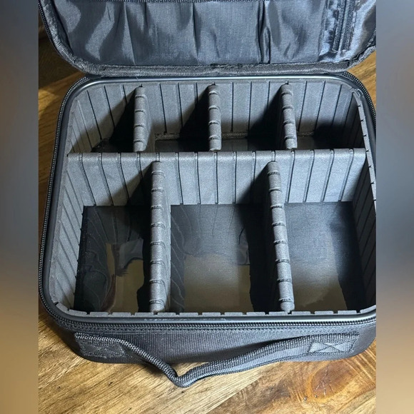 NWOT Relavel BLK Zip Around Professional Cosmetic Makeup Skincare Med Train Case - Picture 6 of 11